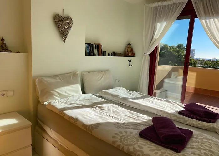 Cala Blue 라칼라데미야스